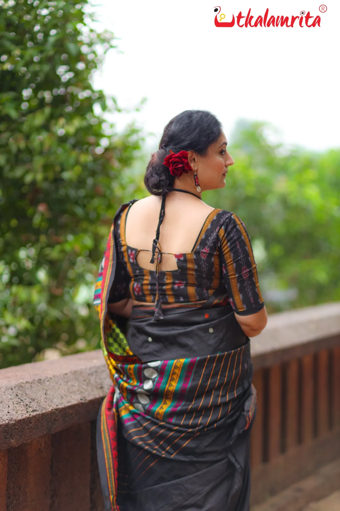 Black Pasapali with Flower (Blouse)