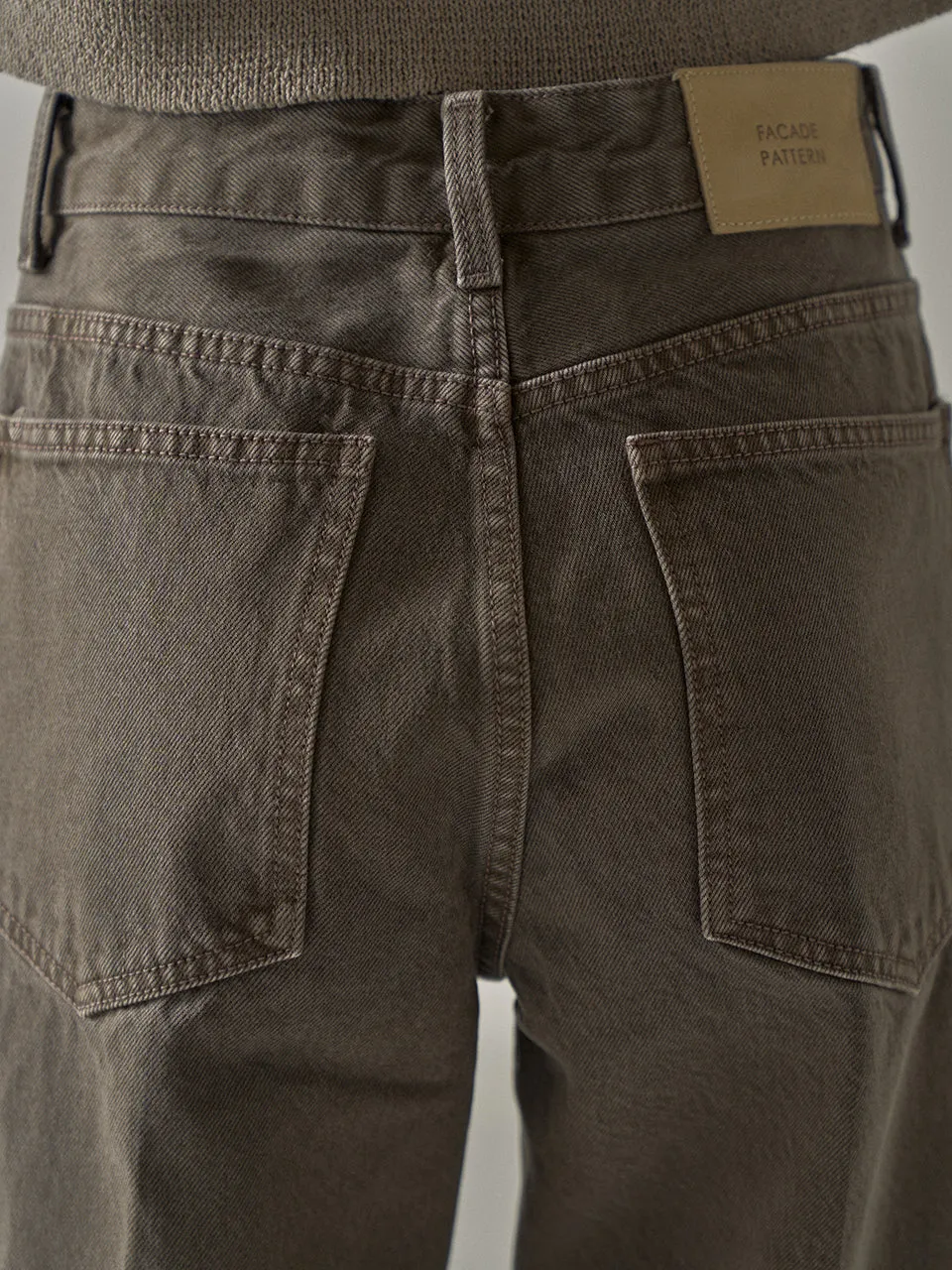 Classic Denim - Ash Brown