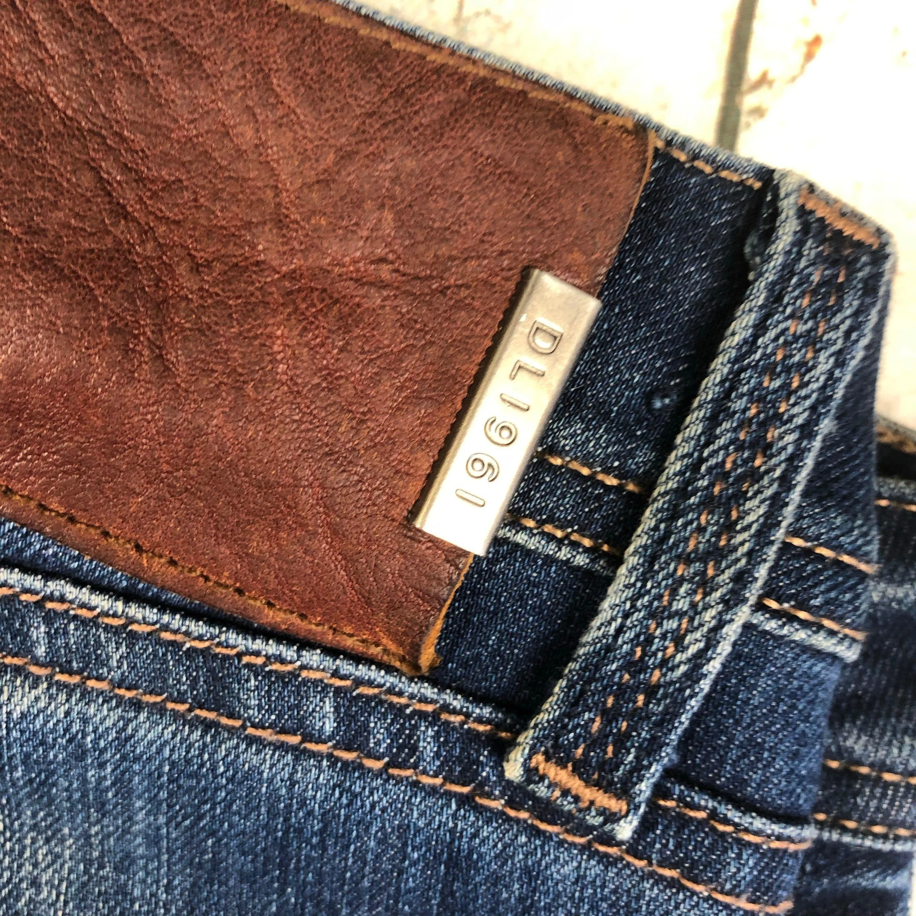 DL1961 'Nina' High Rise  Skinny Jeans -Size 24" / 6AU
