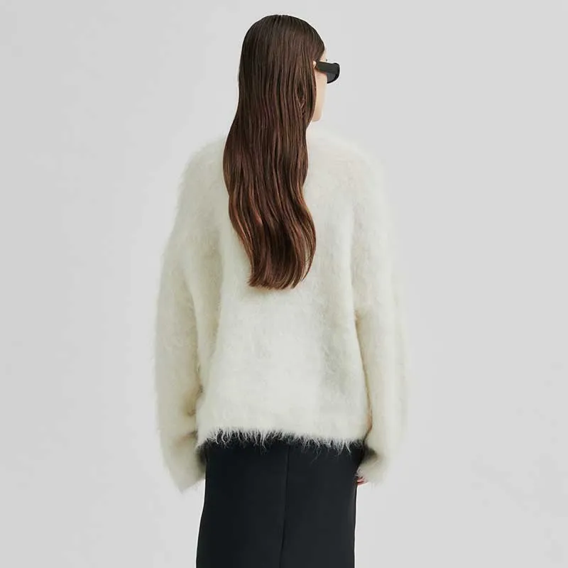 Isaky Knit