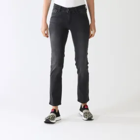 Modern Black Wash Dream Authentic Straight Jeans