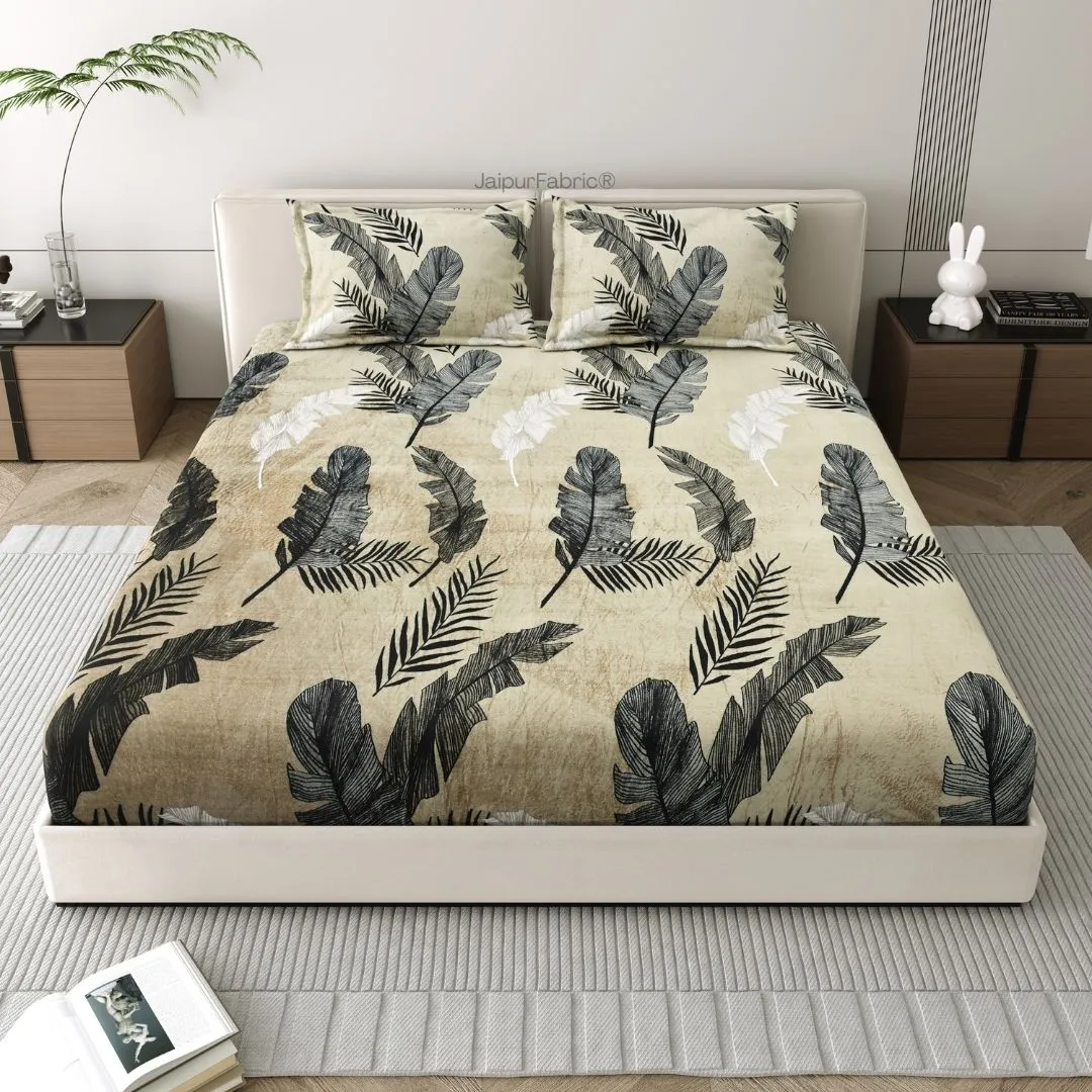 Serene Banana Leaf Print Winter Comfort Woolen Double Bedsheet